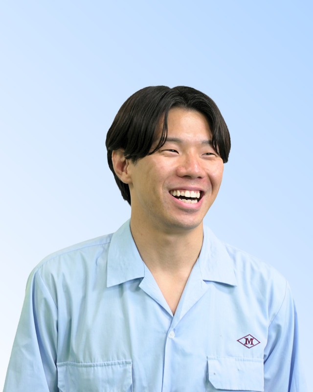 明治ゴム化成の社員